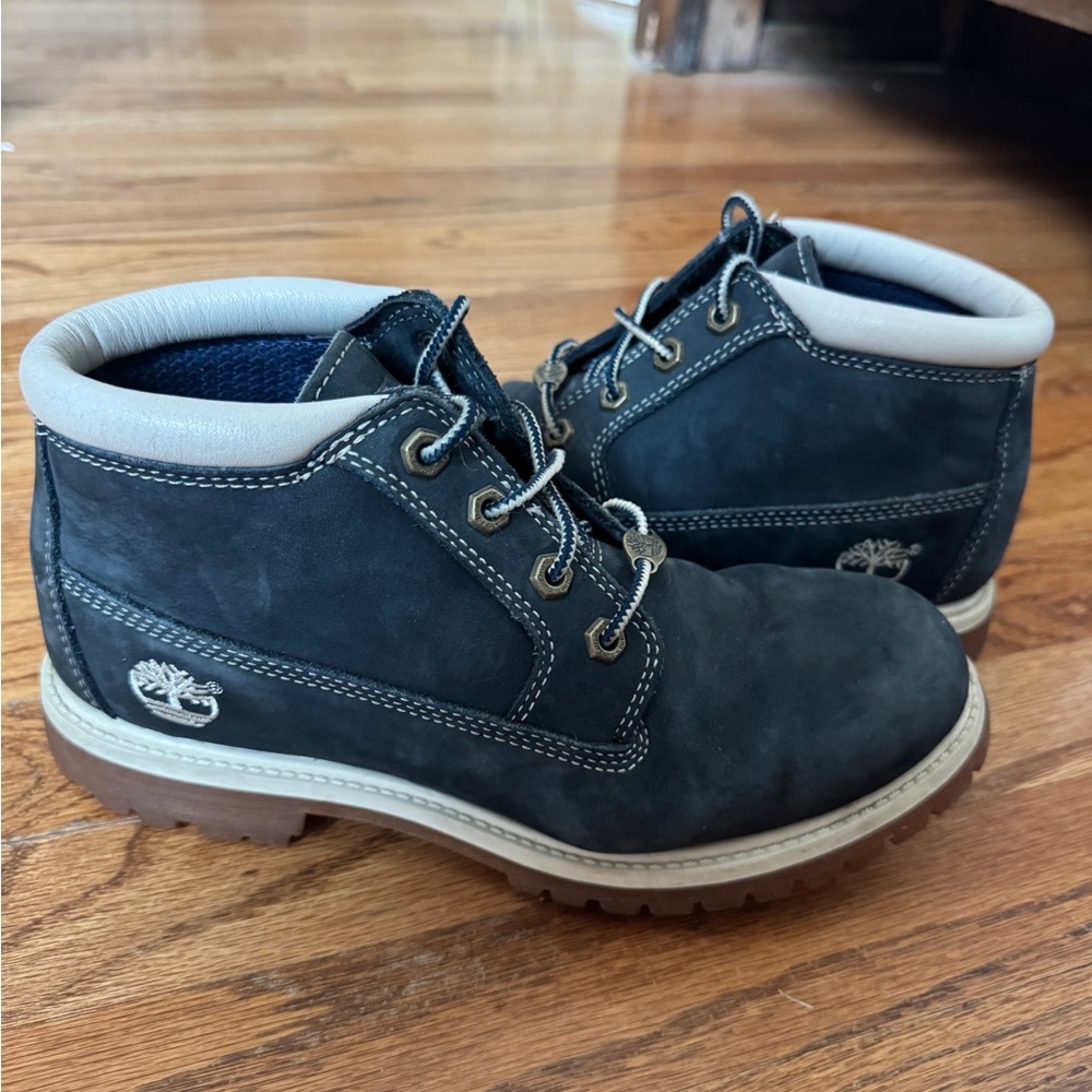 Timberland Navy and Cream Ankle Boots